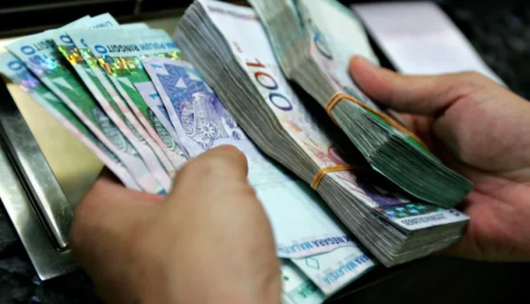 The Small and Medium Enterprises Association of Malaysia (SAMENTA) has encouraged small and medium enterprises (SMEs) to repatriate and convert export proceeds into ringgit to bolster the local currency.