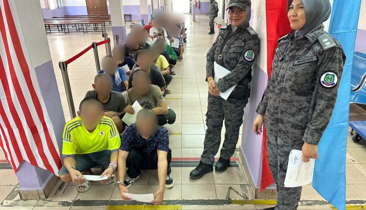 226 illegals Filipinos were deported back to their country of origin