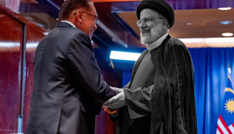 Malaysia expresses condolences on the loss of Iran's President in helicopter crash