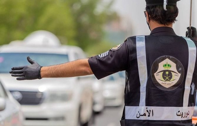 Saudi authorities arrest 19,662 illegals in one week,12,436 people were arrested for violations of residency laws