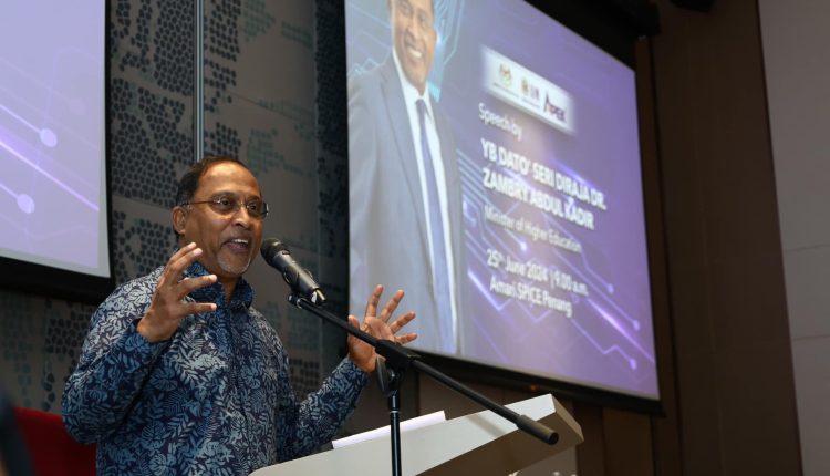 Industry-aligned STEM talent development is the focus of partnership pledged by the Higher Education Ministry