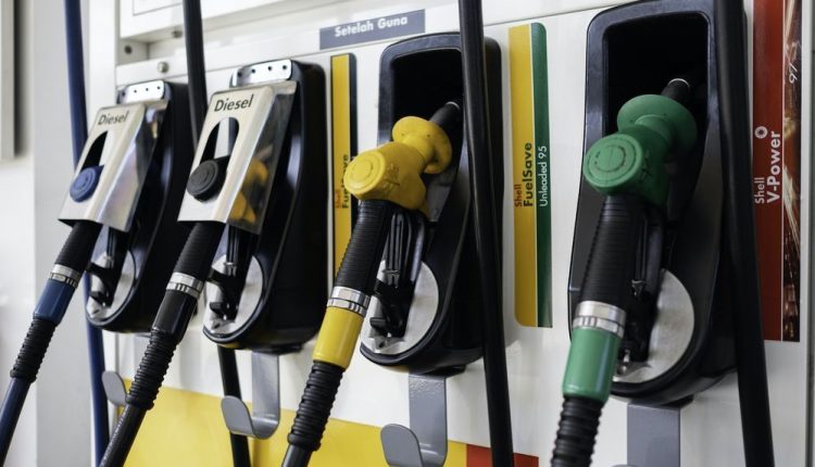 Petrol, diesel prices remain the same