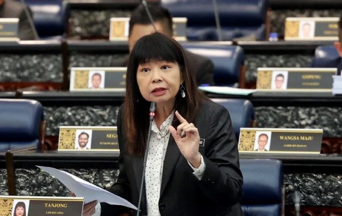 Banks are ordered to take immediate action to prevent disruption of online services