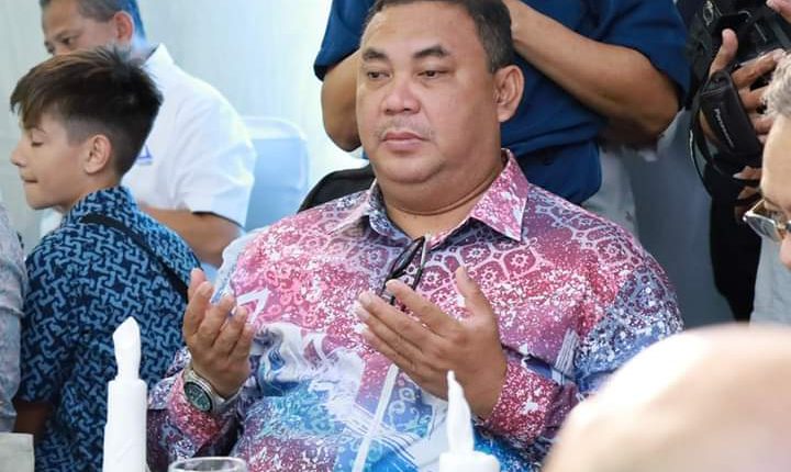 The PM's political secretary attacks individuals claiming to be his special officer