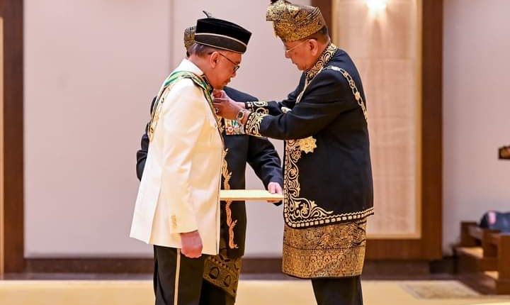 The PM leads the list of recipients of the Sultan of Kedah medal