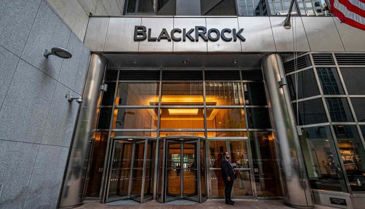 The details of BlackRock's total investment are the focus of the Dewan Rakyat today