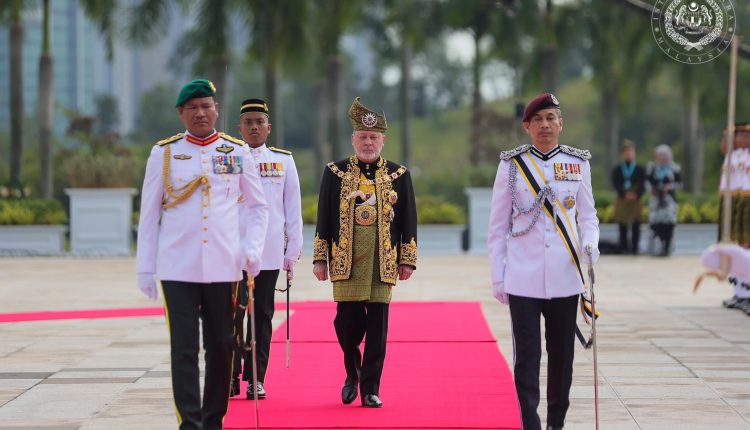 Sultan Ibrahim Declares to Carry Out Duties Honestly, Sincerely, and Fairly