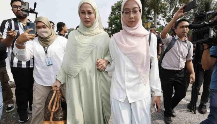Farah Kartini's family satisfied with the suspect being charged in court