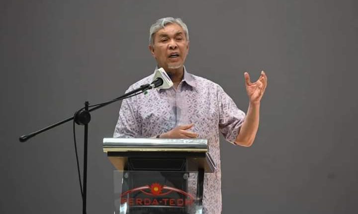 Political stability makes the country's economy improve, said Zahid
