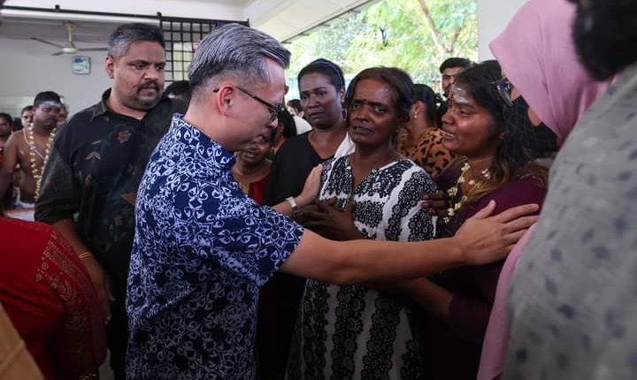 The issue of cyber bullying will be presented to the Cabinet this Friday, said Fahmi