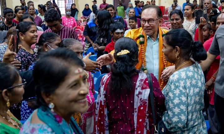 The government does not neglect Indians, said Anwar