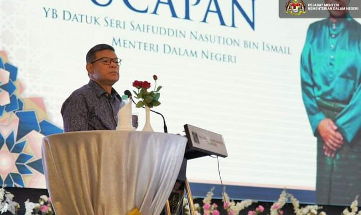 KDN Seizes Over RM3.2 Million Worth of Unapproved Quran Manuscripts and Materials