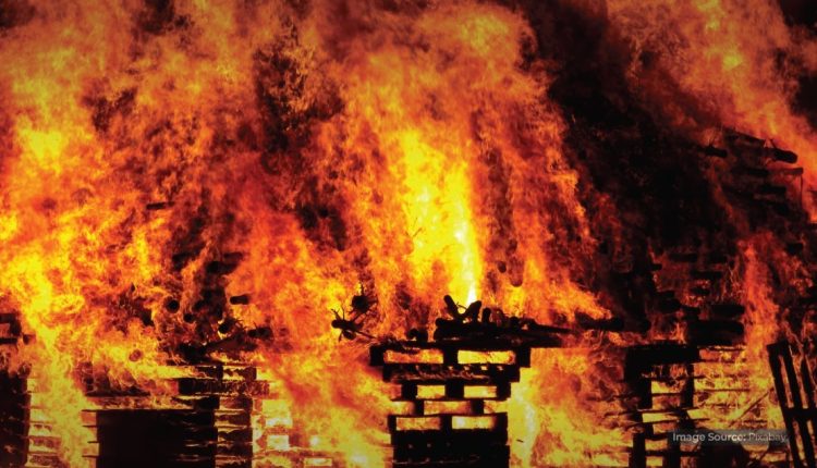 An elderly woman who lived alone was found dead in a Tumpat house fire
