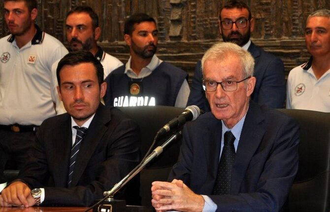 Prosecutor Raffaele Cammarano (L) and the chief of the public prosecutor’s office of Termini Imerese Ambrogio Cartosio (R) give a press conference on August 24, 2024 in Termini Imerese, Sicily. Sicilian prosecutors said they were investigating potential crimes of negligent shipwreck and manslaughter after a superyacht sank killing seven people, including UK tech tycoon Mike Lynch. (AFP)
