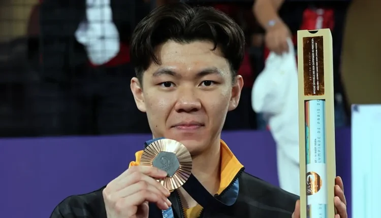 Zii Jia wins bronze medal at Olympics