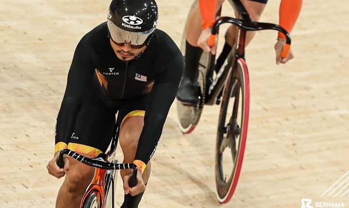 Azizulhasni Awang eliminated in sprint event
