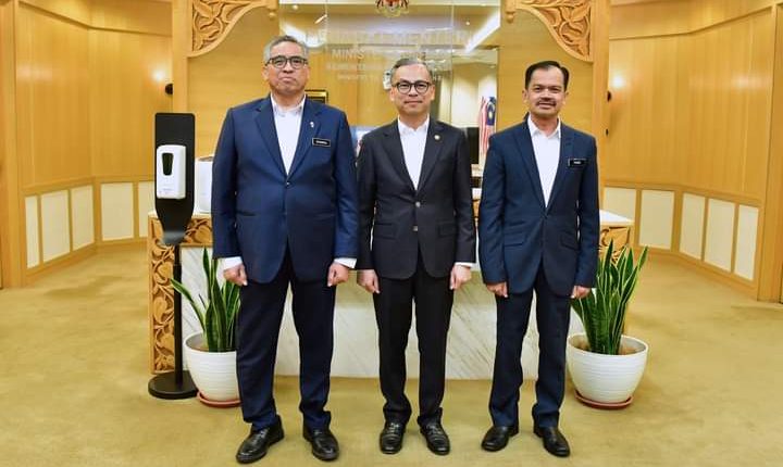 To avoid misunderstanding, PM directs Ministry of Unity and Minister of Religious Affairs to meet MCCBCHST