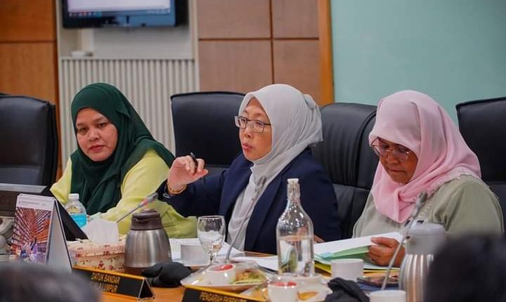 Federal Territories Ministers' Council discusses Kuala Lumpur residents' well-being, according to Zaliha