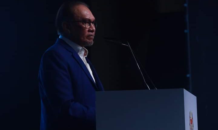Poverty issues can be solved, stated Anwar
