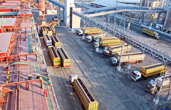 Saudi Arabia’s imports decreased by 3.93 percent in August compared to the same period last year