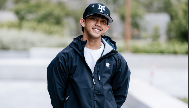 Ismail Izzani explores new musical depths with "Iman"