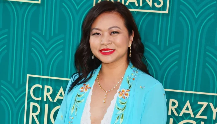 Adele Lim to direct The Princess Diaries 3