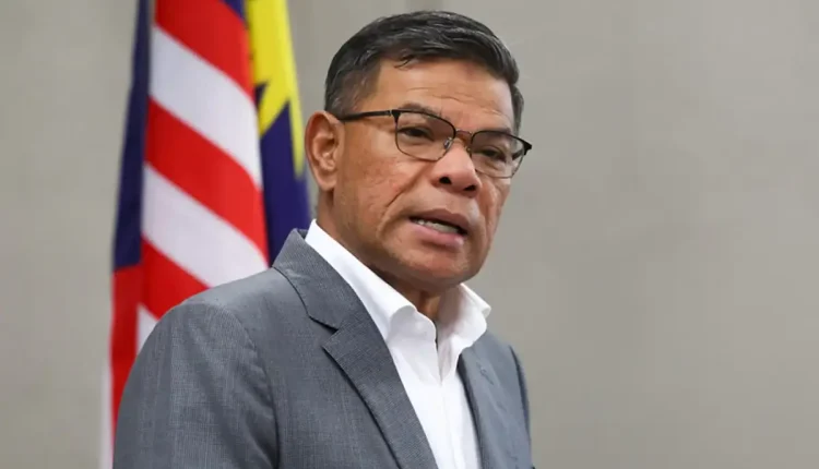 Home minister Saifuddin Nasution Ismail said the Attorney-General’s Chambers’ suggestion to create a new bill is due to the legal interpretation of the electronic monitoring devices worn by those undergoing house arrest. (Bernama pic)