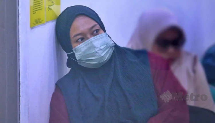 Norhidayu received a sentence of one month in prison along with a fine of RM2,500 at the Syariah High Court here. IMAGE AZRUL EDHAM