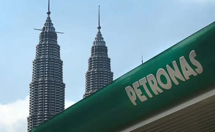 PETRONAS has a workforce of 52,000 employees